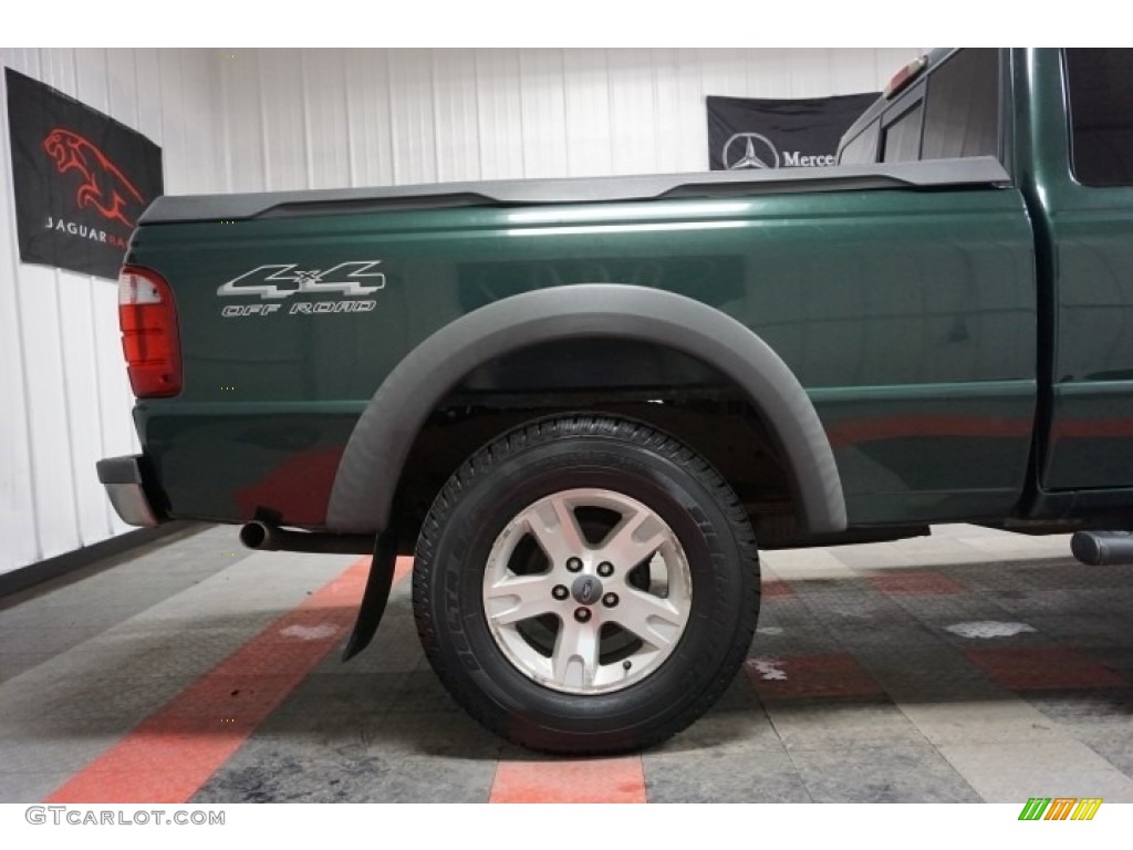 2002 Ranger XLT SuperCab 4x4 - Dark Highland Green Metallic / Medium Prairie Tan photo #61