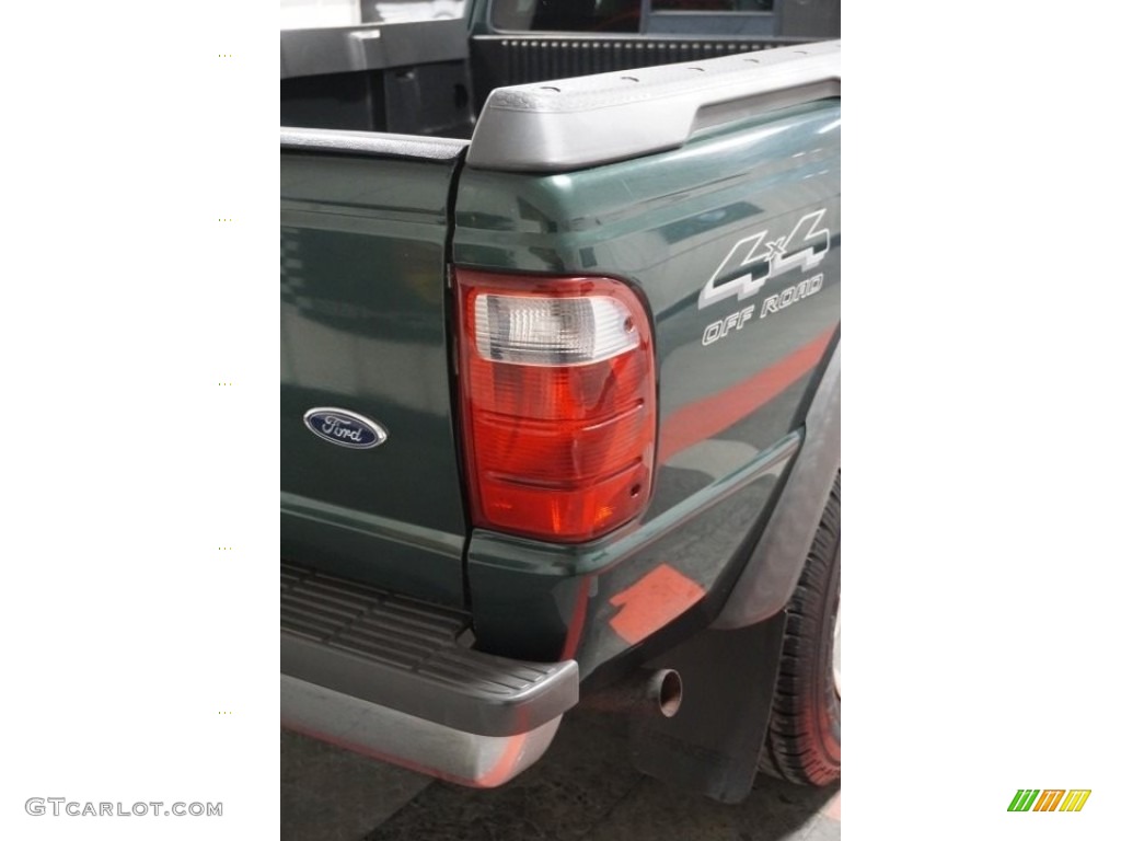 2002 Ranger XLT SuperCab 4x4 - Dark Highland Green Metallic / Medium Prairie Tan photo #64