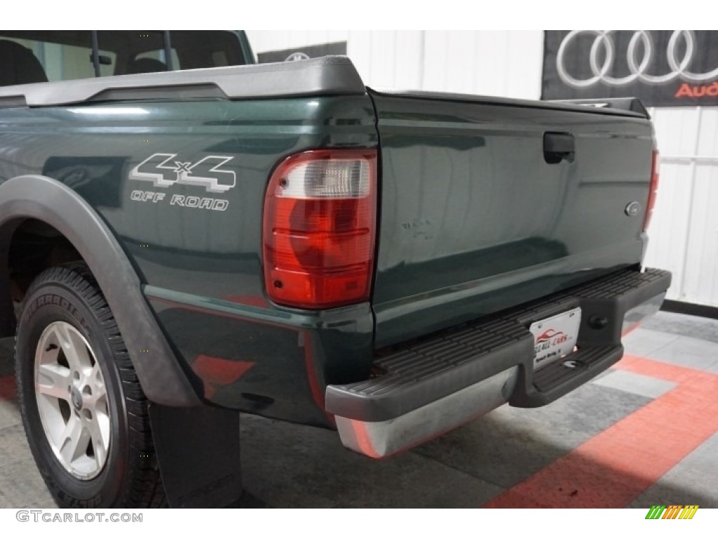 2002 Ranger XLT SuperCab 4x4 - Dark Highland Green Metallic / Medium Prairie Tan photo #67