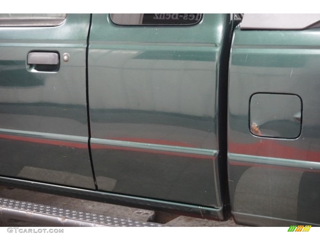 2002 Ranger XLT SuperCab 4x4 - Dark Highland Green Metallic / Medium Prairie Tan photo #74