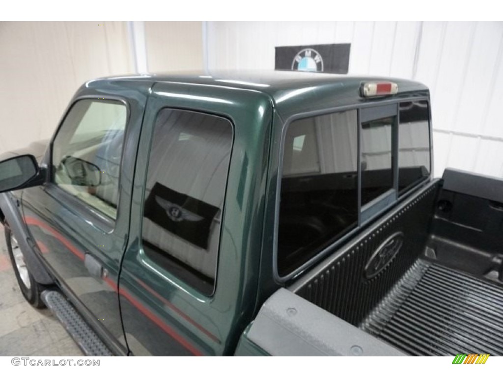 2002 Ranger XLT SuperCab 4x4 - Dark Highland Green Metallic / Medium Prairie Tan photo #85