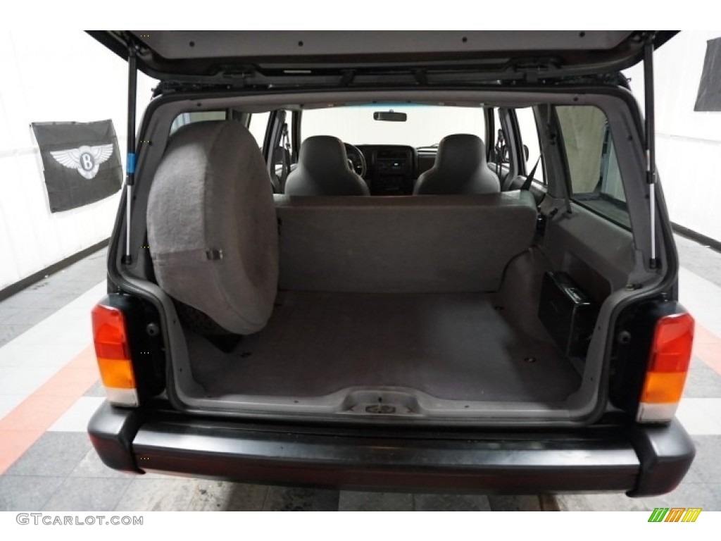 1998 Cherokee Sport 4x4 - Black / Mist Gray photo #19