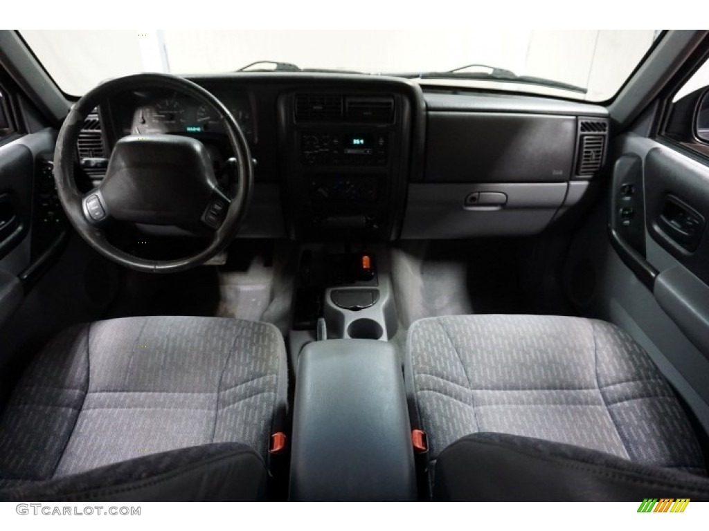 1998 Cherokee Sport 4x4 - Black / Mist Gray photo #27