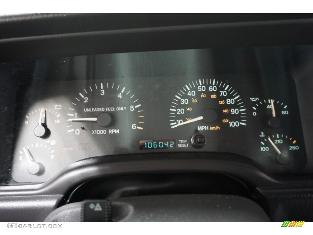 1998 Cherokee Sport 4x4 - Black / Mist Gray photo #36