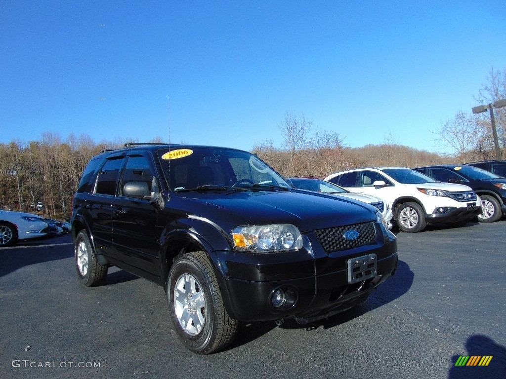 2006 Escape Limited 4WD - Black / Ebony Black photo #32