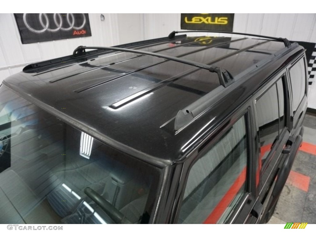 1998 Cherokee Sport 4x4 - Black / Mist Gray photo #85