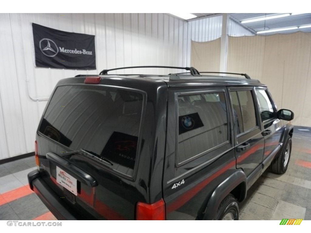 1998 Cherokee Sport 4x4 - Black / Mist Gray photo #88