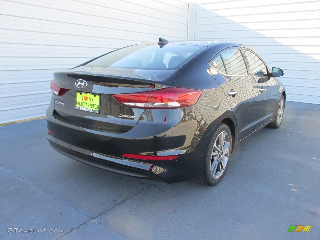 2017 Elantra SE - Black / Black photo #4