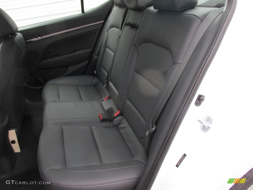 2017 Elantra SE - White / Black photo #20