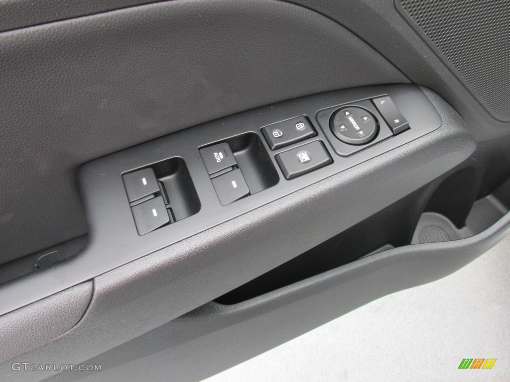 2017 Elantra SE - White / Black photo #21