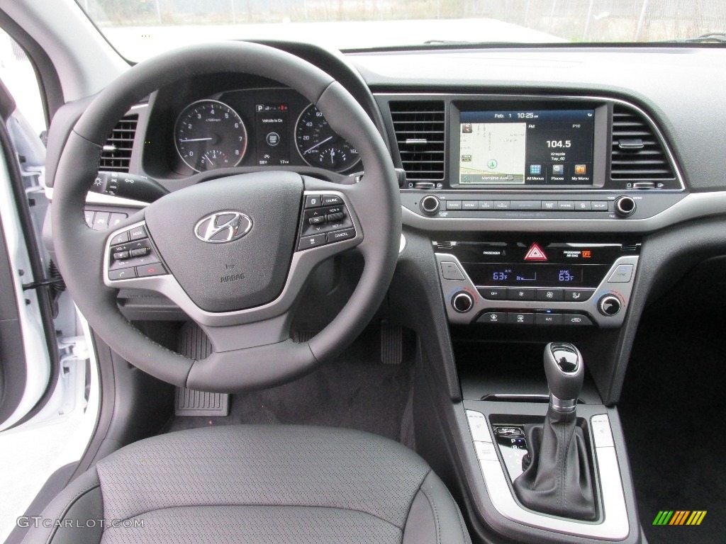 2017 Elantra SE - White / Black photo #26