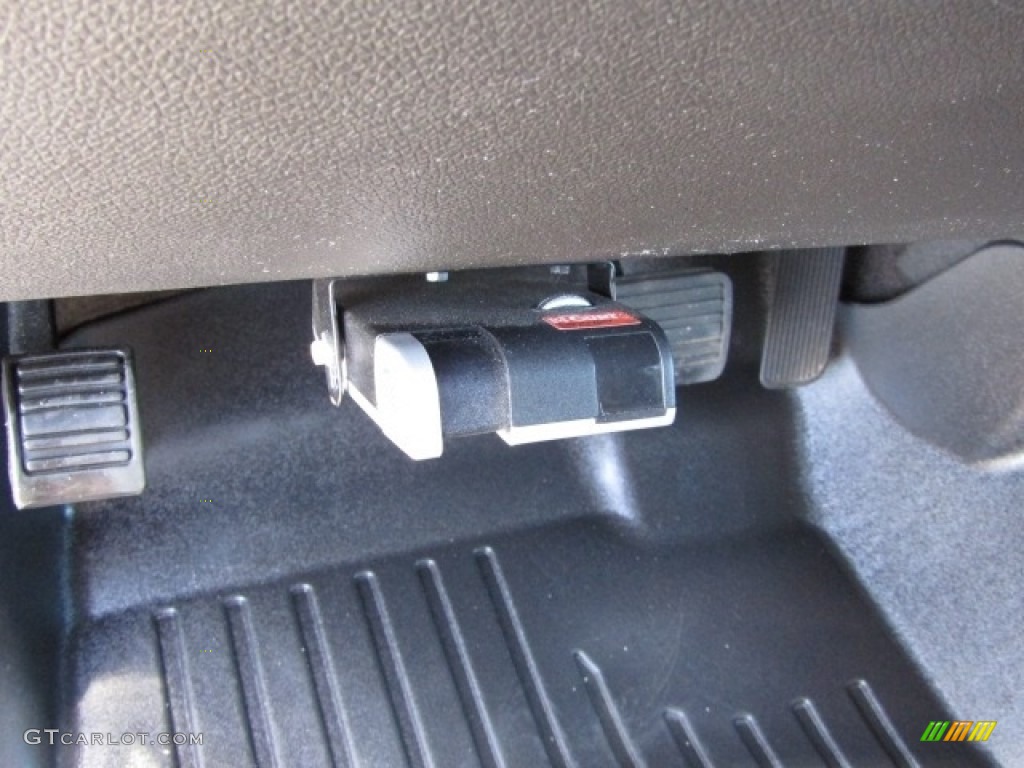 2013 Sierra 1500 SLE Extended Cab 4x4 - Fire Red / Ebony photo #11