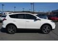 Super White - RAV4 XLE Photo No. 2