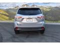 Silver Sky Metallic - Highlander XLE Photo No. 4