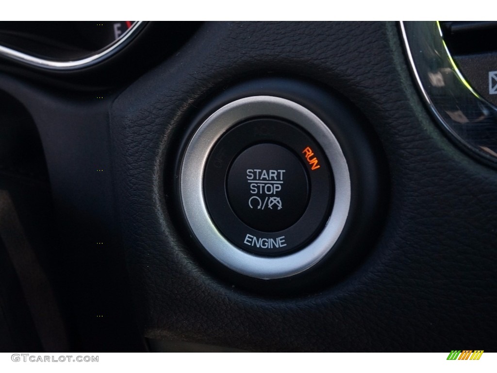 2016 Dodge Durango R/T Controls Photos