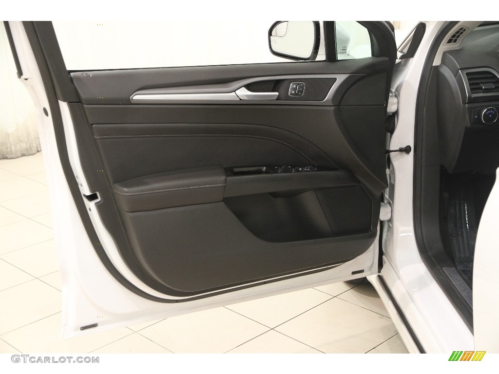 2013 Ford Fusion Titanium AWD Door Panel Photos