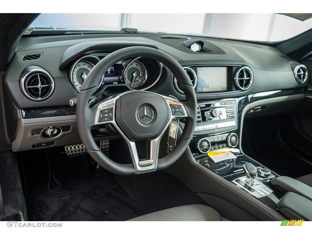 Black Interior 2016 Mercedes-Benz SL 400 Roadster Photo #110919072