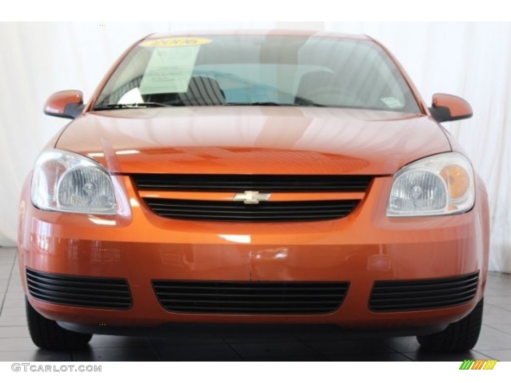 2006 Cobalt LT Sedan - Sunburst Orange Metallic / Gray photo #4