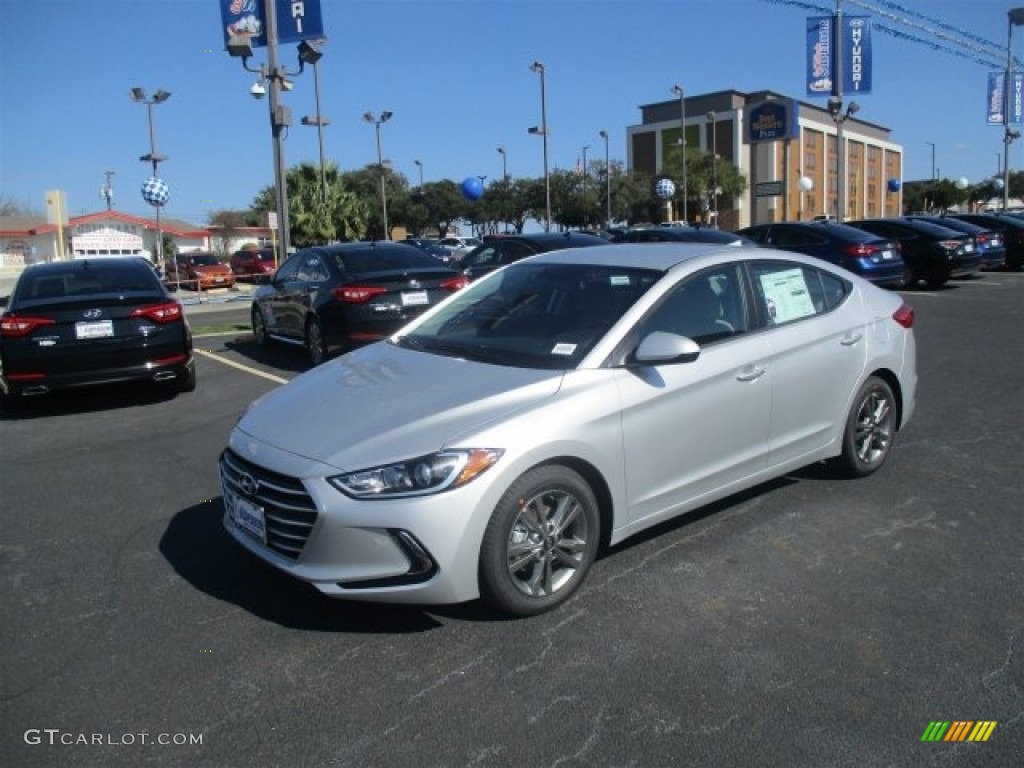Silver 2017 Hyundai Elantra SE Exterior Photo #110921958