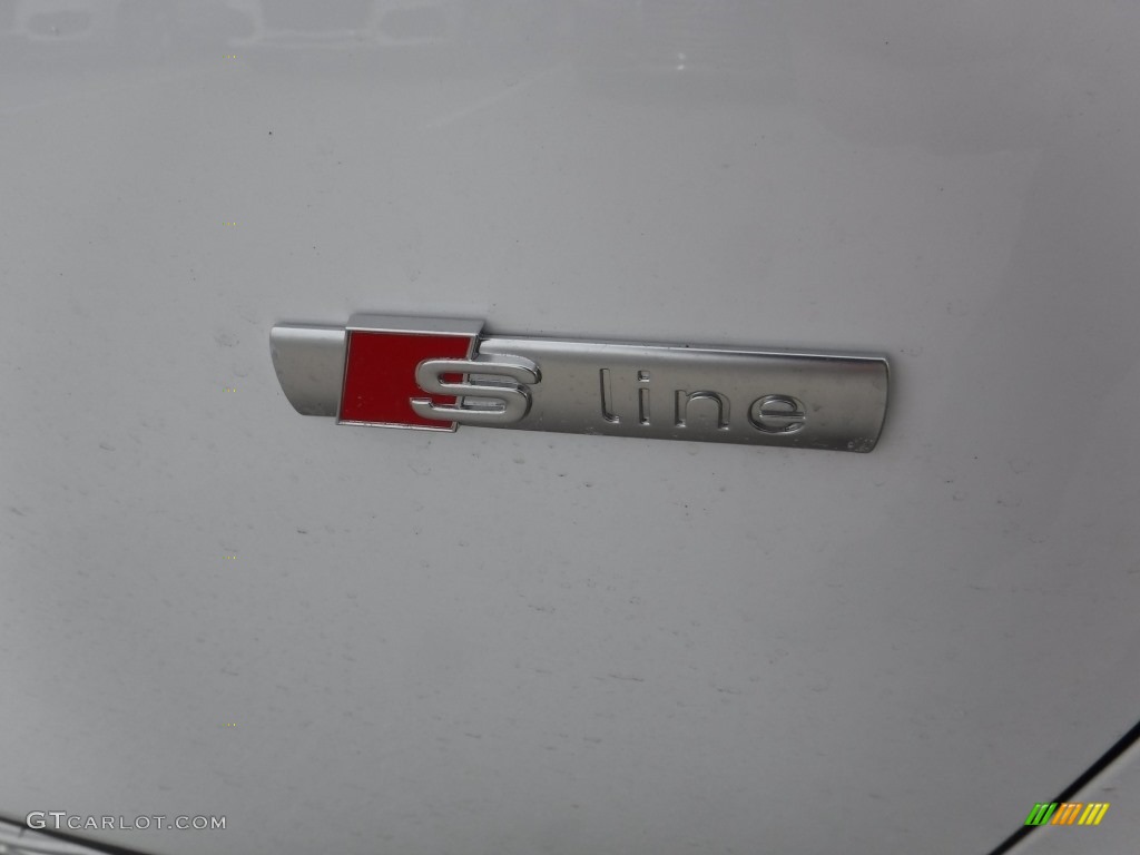2016 A4 2.0T Premium quattro - Ibis White / Black photo #4