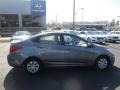 Triathlon Gray - Accent SE Sedan Photo No. 8