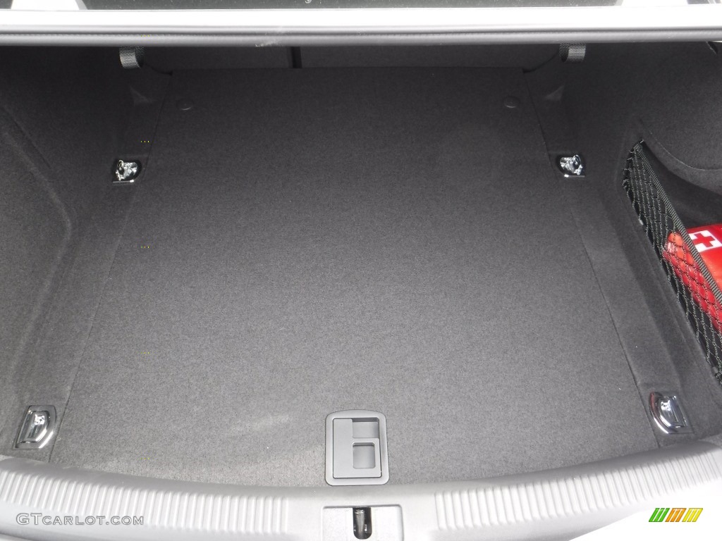 2016 A4 2.0T Premium quattro - Ibis White / Black photo #35