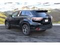 2016 Midnight Black Metallic Toyota Highlander XLE AWD  photo #3