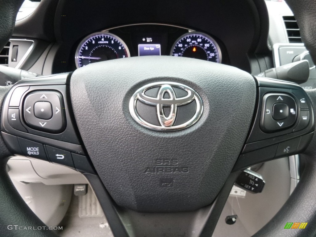 2015 Camry LE - Celestial Silver Metallic / Ash photo #20