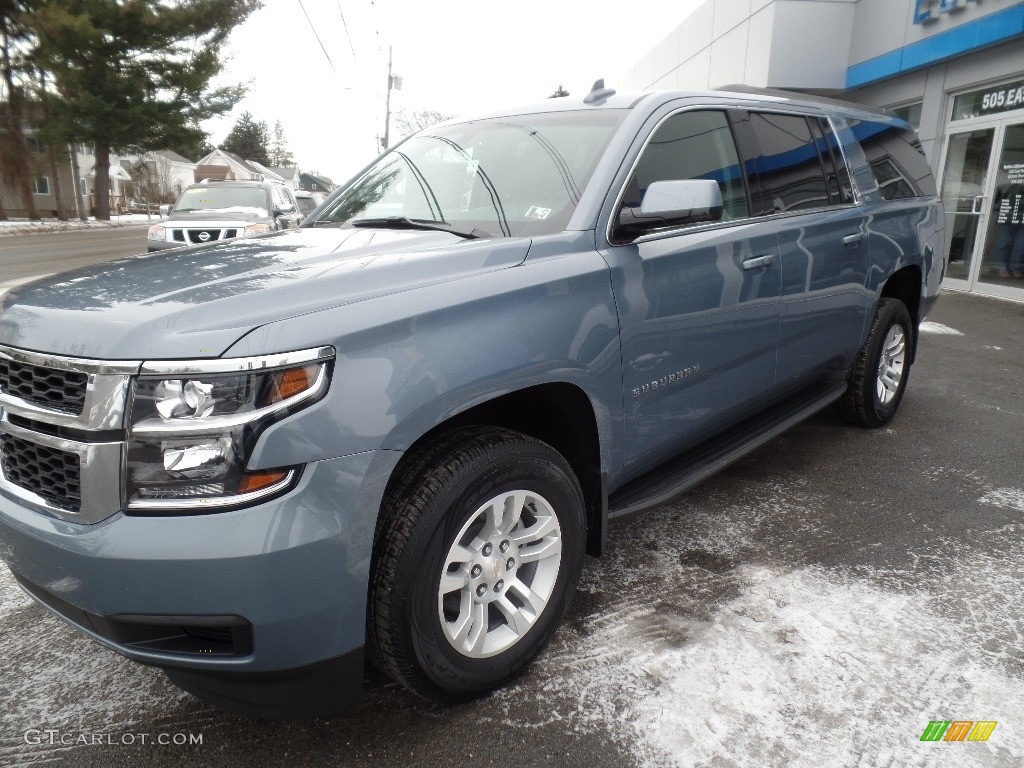 2016 Suburban LS 4WD - Slate Grey Metallic / Jet Black photo #2