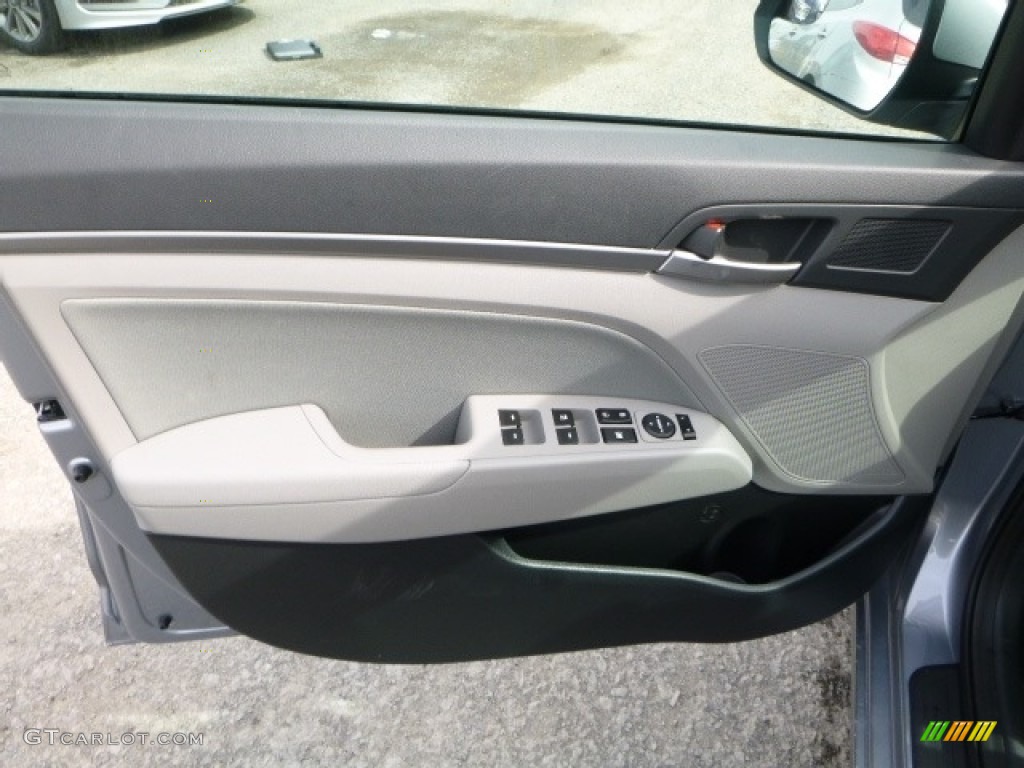 2017 Elantra SE - Gray / Gray photo #13