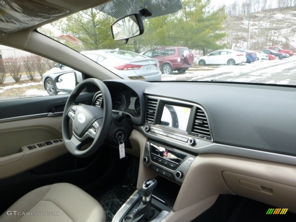 2017 Elantra SE - Beige / Beige photo #4
