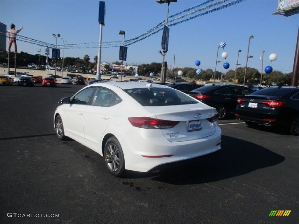2017 Elantra SE - White / Beige photo #5