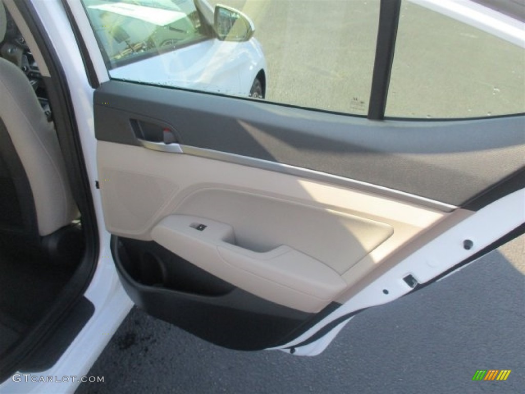 2017 Elantra SE - White / Beige photo #14