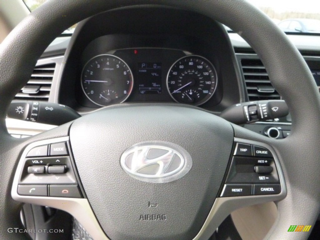2017 Elantra SE - Beige / Beige photo #20