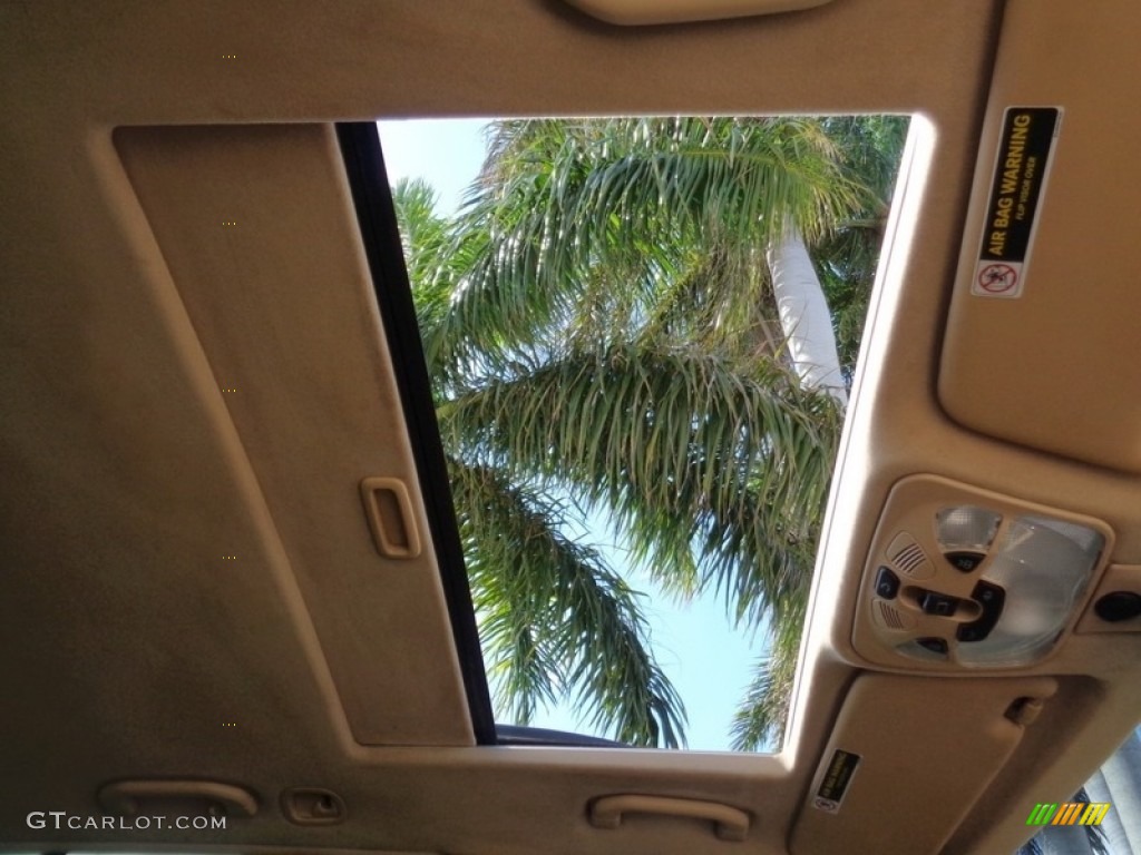 2003 C 240 4Matic Wagon - Alabaster White / Java photo #2