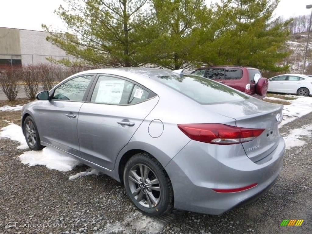 2017 Elantra SE - Gray / Gray photo #9