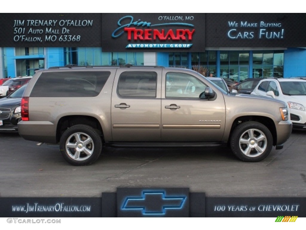 Mocha Steel Metallic Chevrolet Suburban