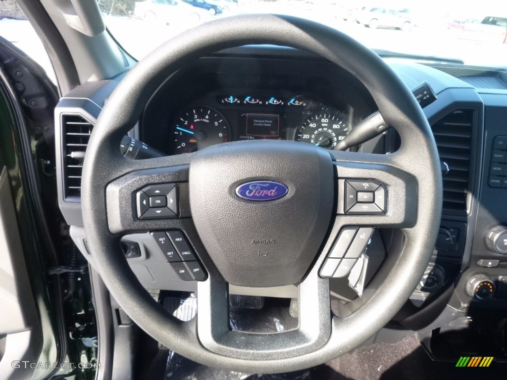 2016 Ford F150 XL SuperCrew 4x4 Medium Earth Gray Steering Wheel Photo #110954467