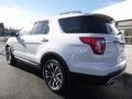 2016 White Platinum Metallic Tri-Coat Ford Explorer Platinum 4WD  photo #7