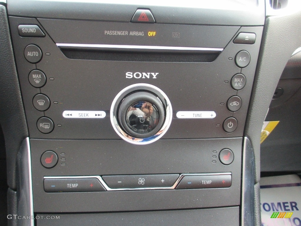 2016 Ford Edge Titanium AWD Controls Photo #110959690