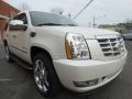 White Diamond Tricoat - Escalade Luxury AWD Photo No. 3