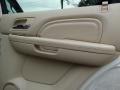 White Diamond Tricoat - Escalade Luxury AWD Photo No. 20