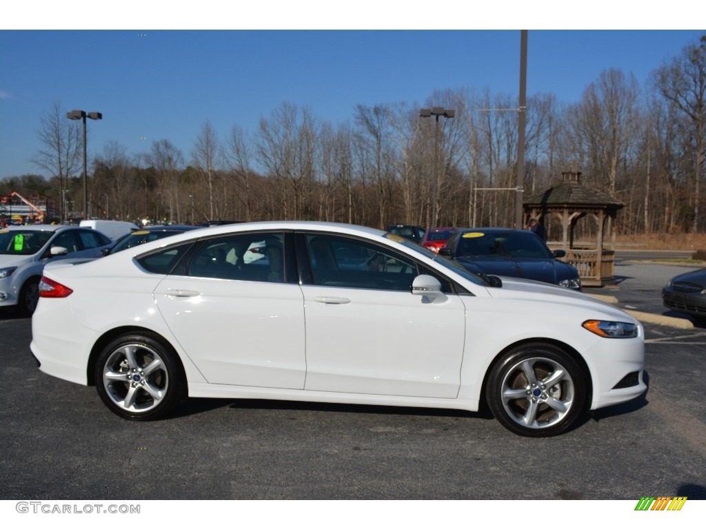 2015 Fusion SE - Oxford White / Charcoal Black photo #2