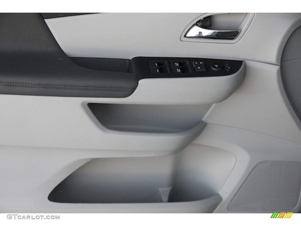 2016 Odyssey EX - Modern Steel Metallic / Gray photo #10