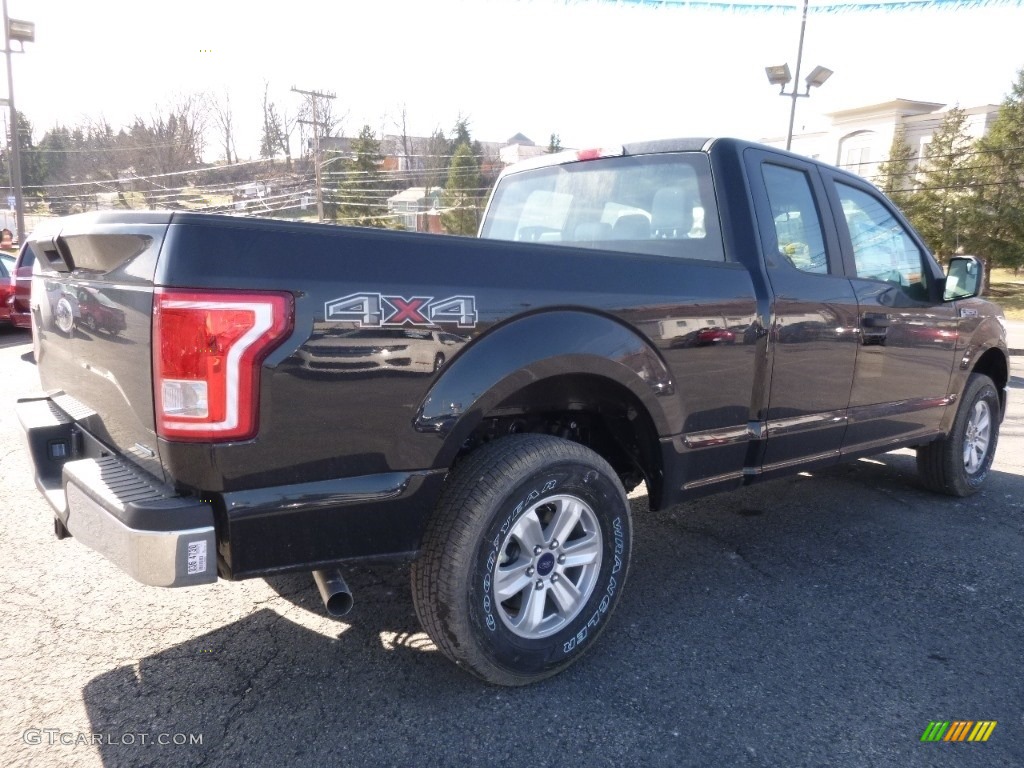 2016 F150 XL SuperCab 4x4 - Shadow Black / Medium Earth Gray photo #2