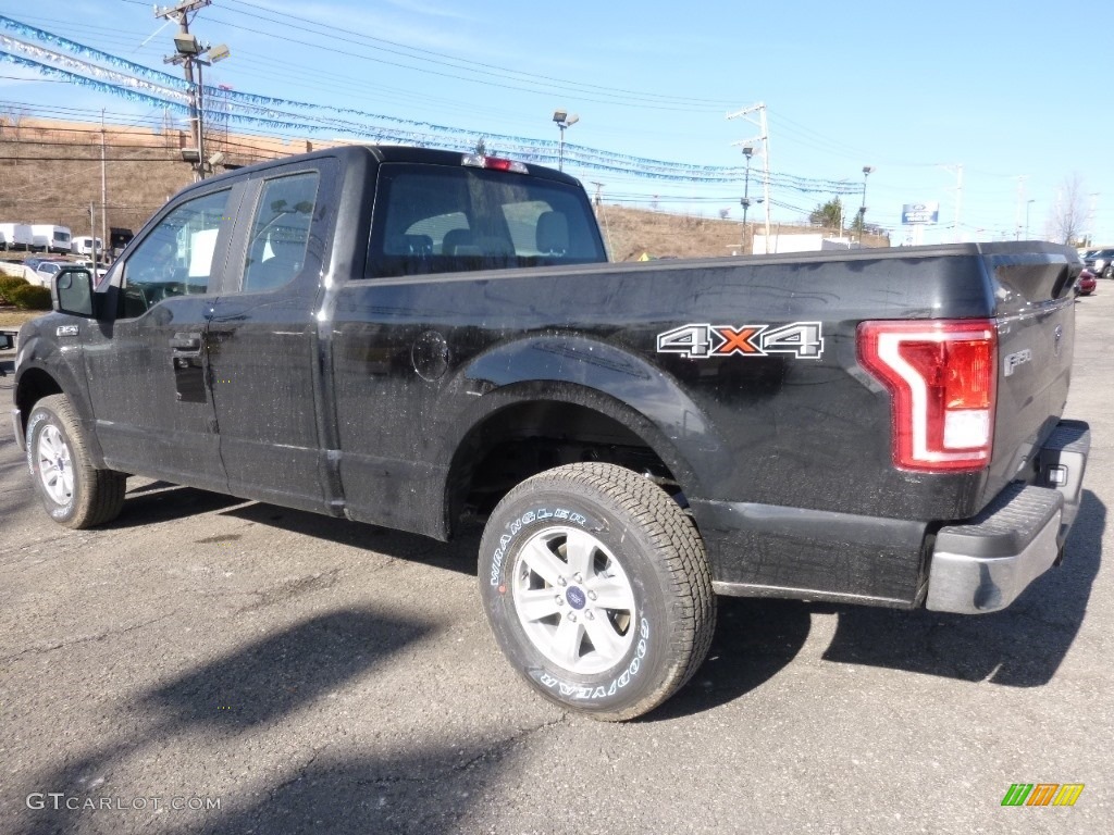 2016 F150 XL SuperCab 4x4 - Shadow Black / Medium Earth Gray photo #3