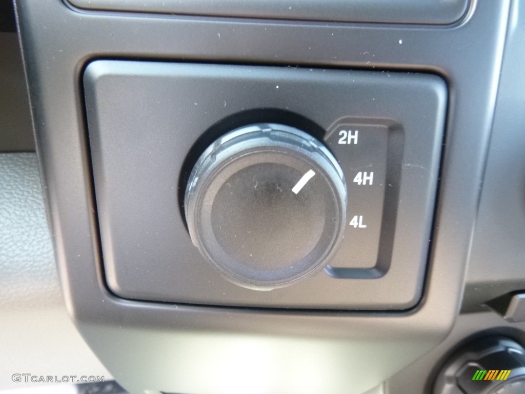 2016 F150 XL SuperCab 4x4 - Shadow Black / Medium Earth Gray photo #12