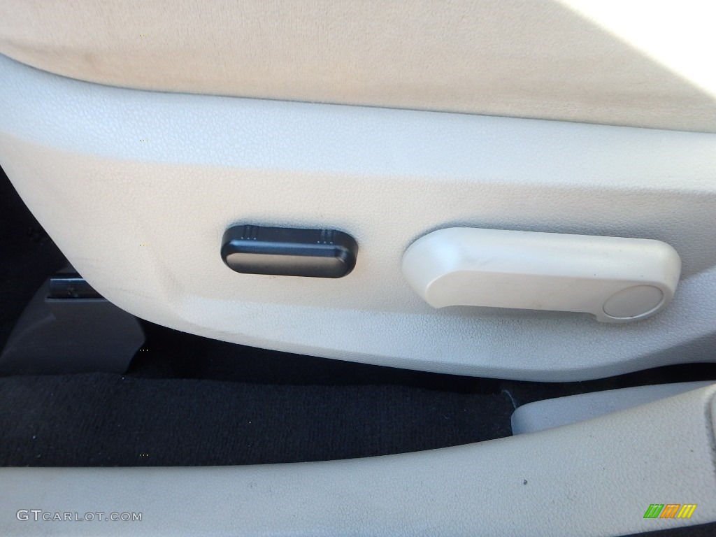 2009 Taurus SE - Brilliant Silver Metallic / Medium Light Stone photo #21