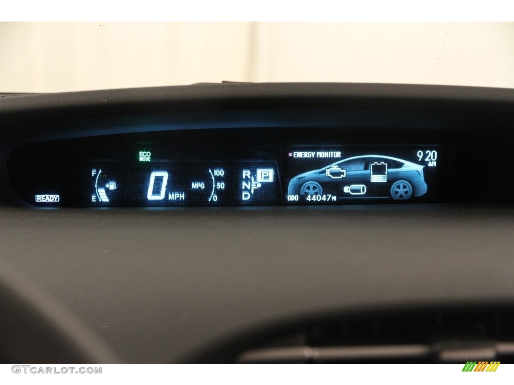 2012 Prius 3rd Gen Two Hybrid - Classic Silver Metallic / Misty Gray photo #7