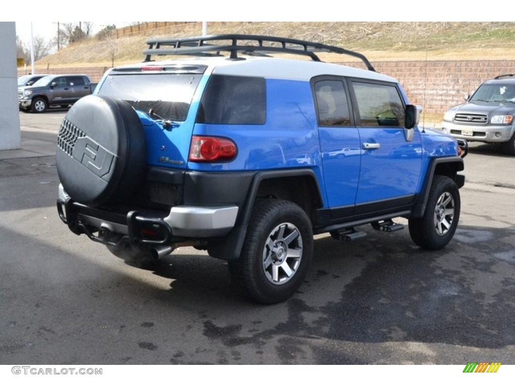 2007 FJ Cruiser 4WD - Voodoo Blue / Dark Charcoal photo #2